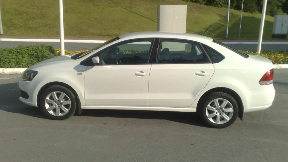 Volkswagen Polo Sedan