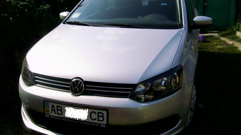 Volkswagen Polo Sedan