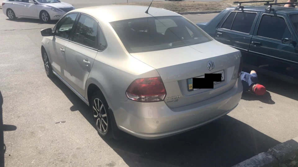 Volkswagen Polo Sedan 3