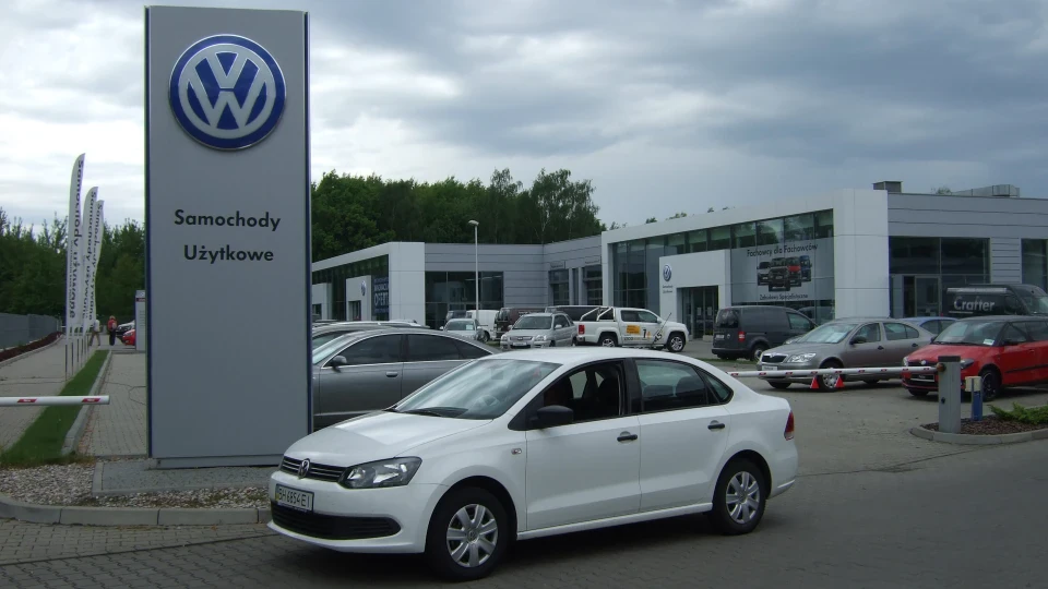 Volkswagen Polo Sedan 2