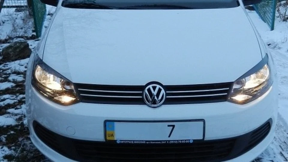 Volkswagen Polo Sedan 2