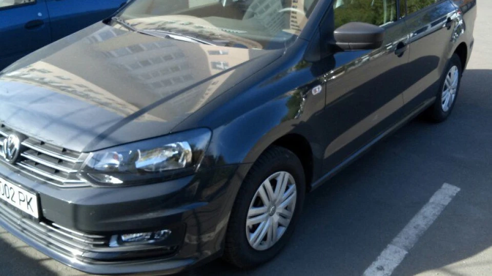 Volkswagen Polo Sedan 1,6, 90 л.с на ручці 2