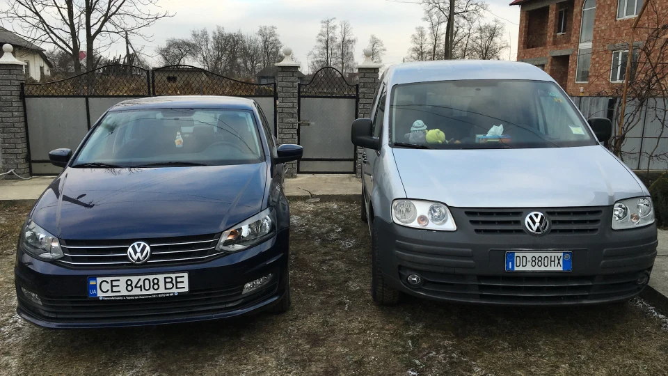 Volkswagen Polo Sedan 1.6 AT