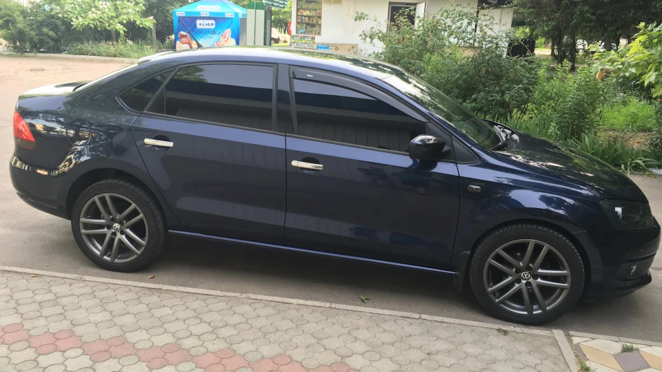 Volkswagen Polo Sedan CrossPolo Sed