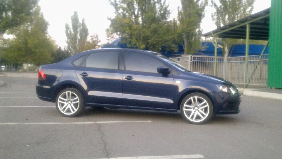Volkswagen Polo Sedan CrossPolo Sed 2