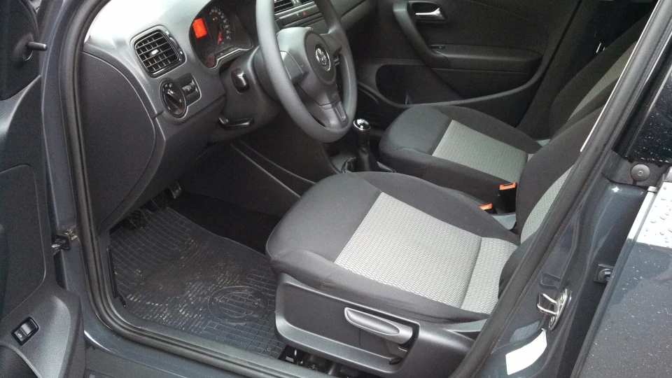 Volkswagen Polo Sedan ОВНО+ ГАЗ 4