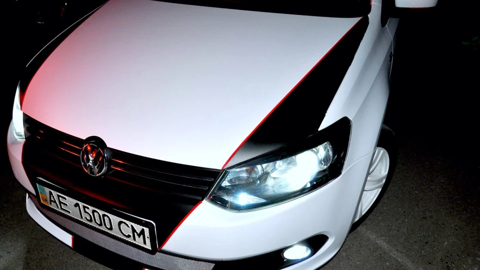 Volkswagen Polo Sedan PitBull 3