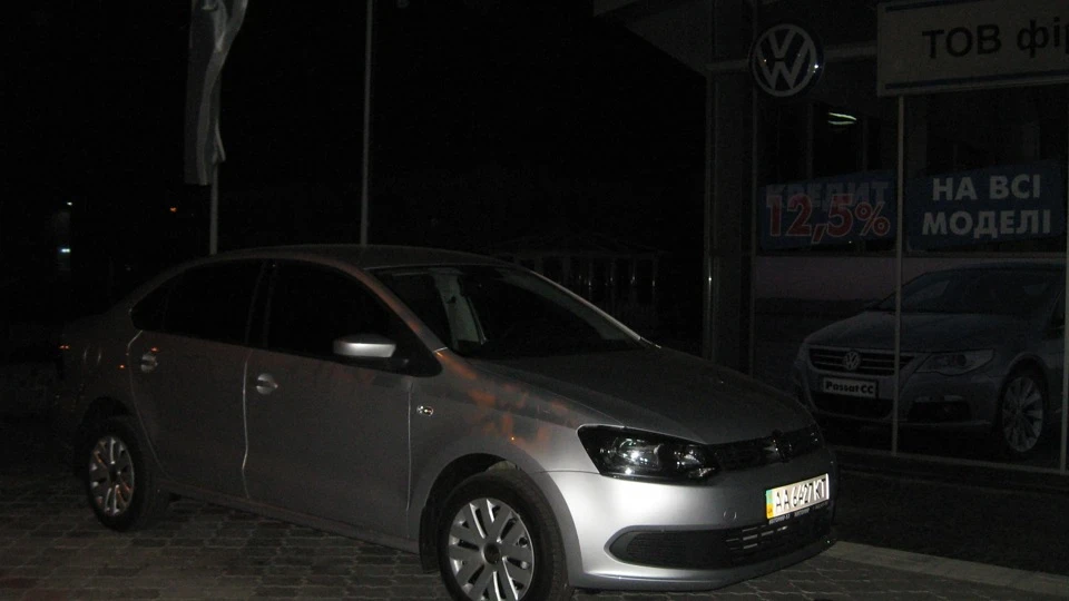 Volkswagen Polo Sedan POLIK 3