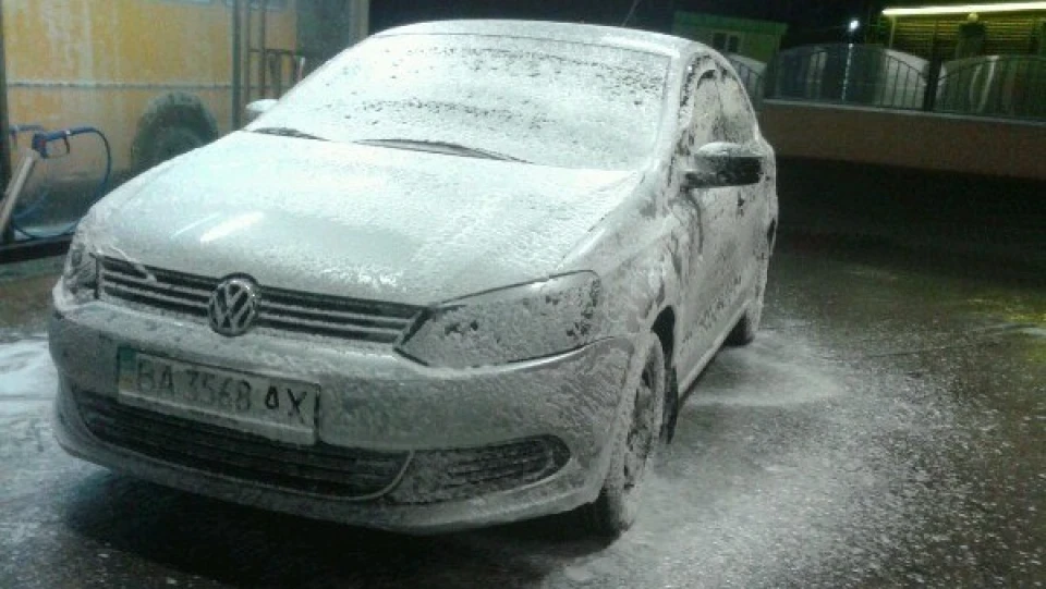Volkswagen Polo Sedan Сірий кралечка 2