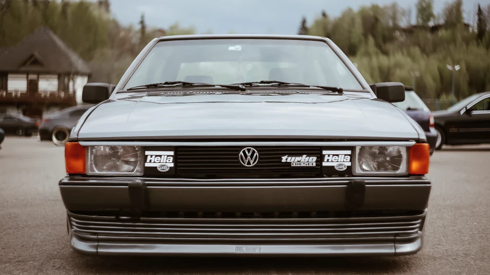 Volkswagen Scirocco 1.9 TDI 2