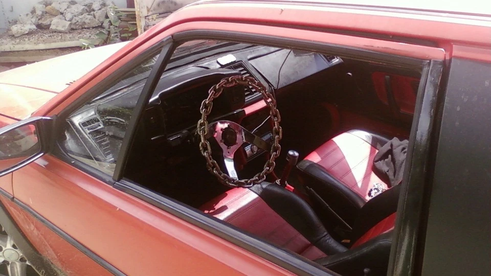 Volkswagen Scirocco ферарі для бідних 5