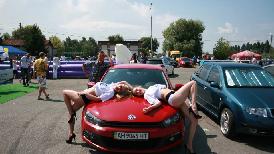 Volkswagen Scirocco Salsa Red 3