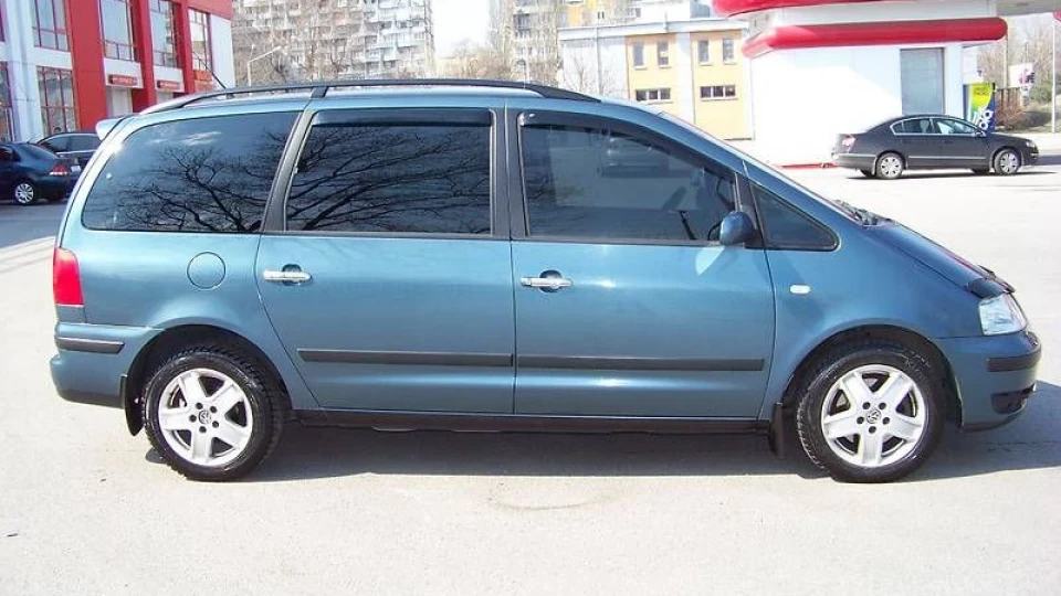 Volkswagen Sharan 2