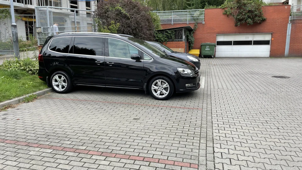 Volkswagen Sharan 5