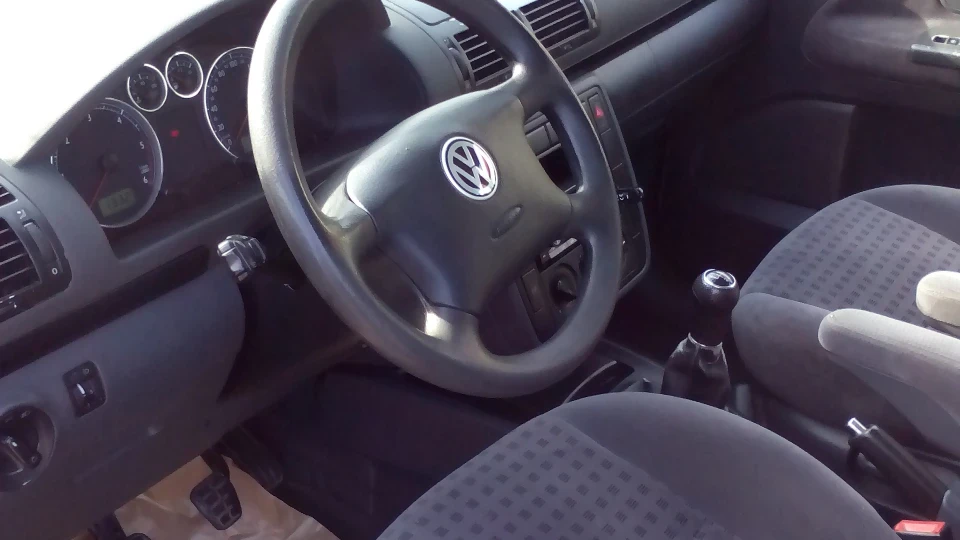 Volkswagen Sharan 3
