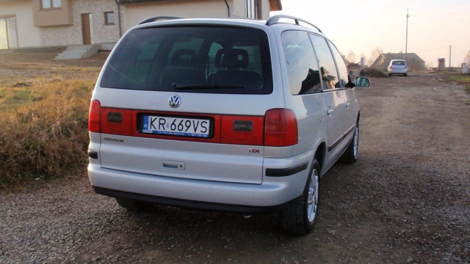Volkswagen Sharan 3