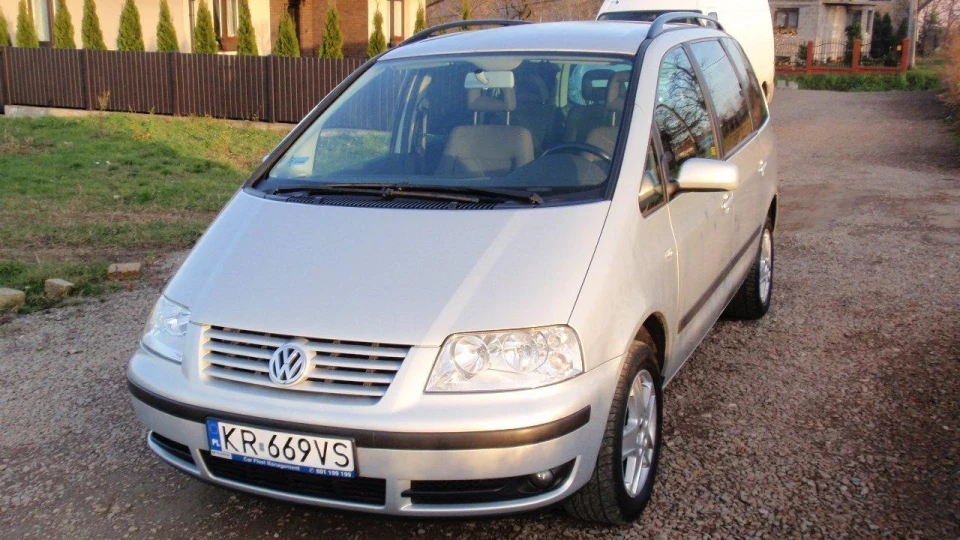 Volkswagen Sharan 5
