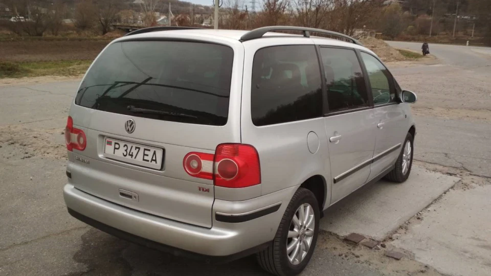 Volkswagen Sharan 2