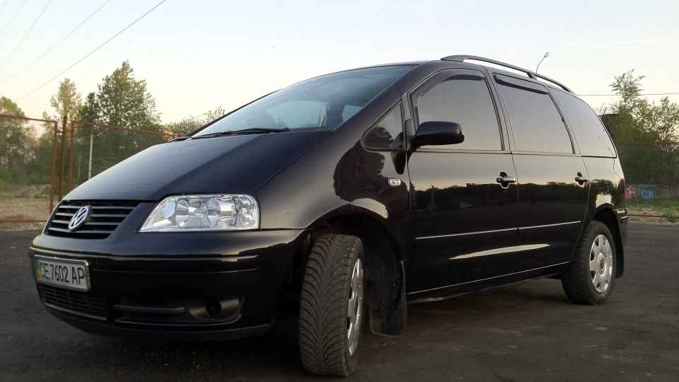 Volkswagen Sharan 4