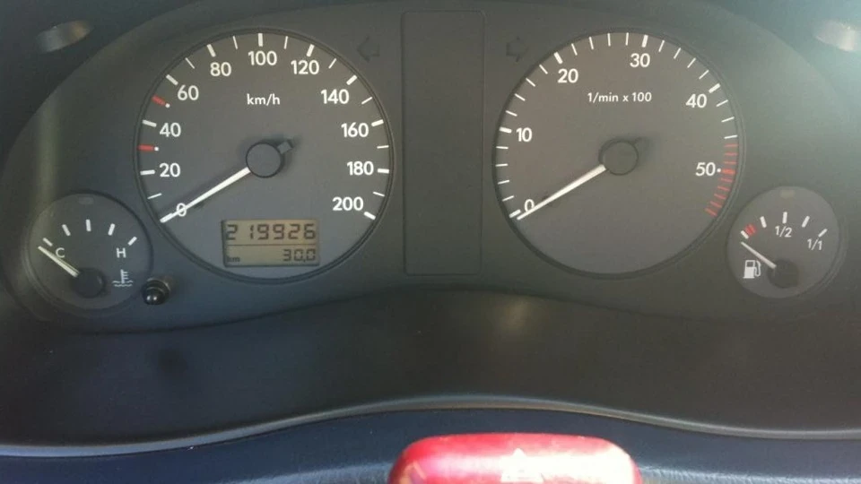 Volkswagen Sharan 1,9 TDI 2
