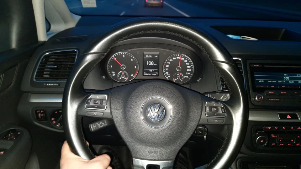 Volkswagen Sharan 2.0 TDI 140 HP МКПП 3