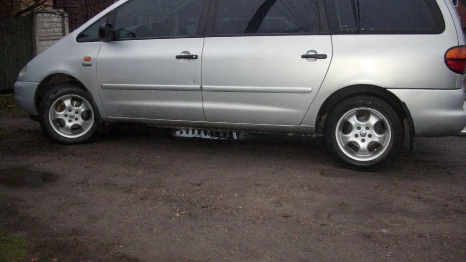 Volkswagen Sharan carat VR6 5