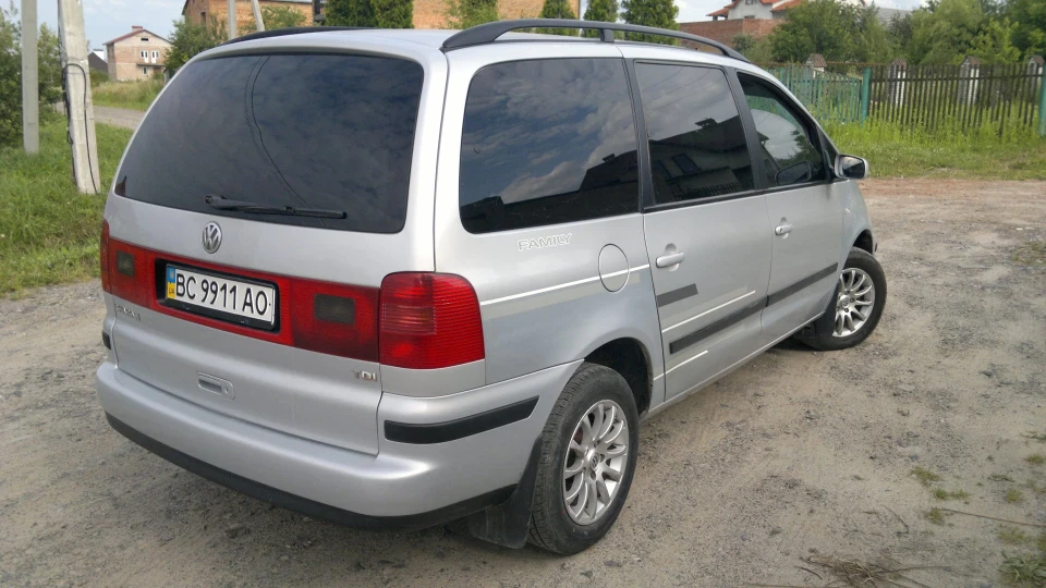 Volkswagen Sharan Family 3