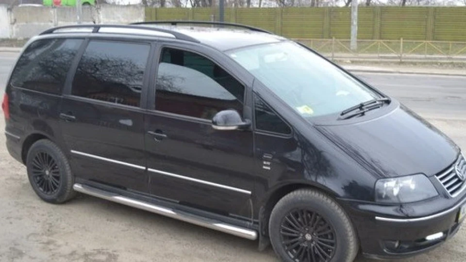 Volkswagen Sharan Папа мобіль 2 5