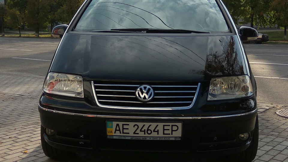Volkswagen Sharan V6/2.8 л AYL 2
