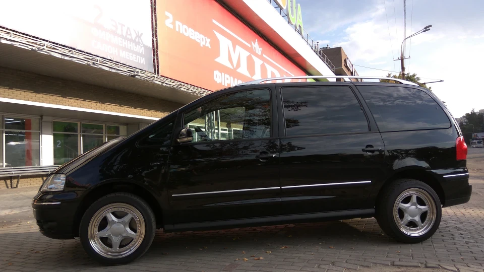 Volkswagen Sharan V6/2.8 л AYL 3