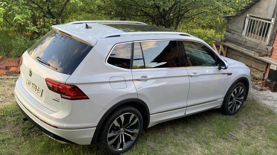Volkswagen Tiguan 2.0 T R Line SEL Premium 3