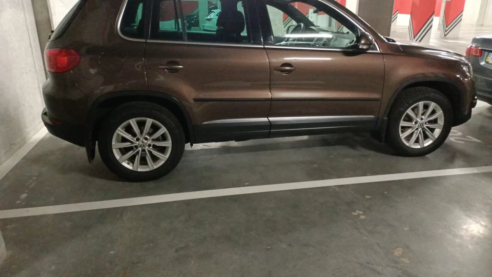 Volkswagen Tiguan 2.0 TDI 4 motion 5