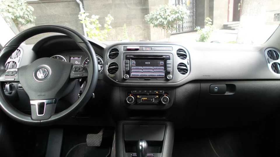 Volkswagen Tiguan 2.0 TDI 4Motion 5