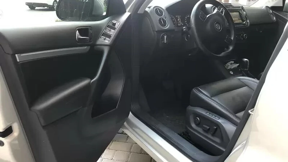 Volkswagen Tiguan 2.0 TSI American bullet 5