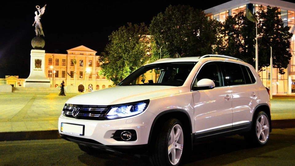 Volkswagen Tiguan 2.0 TSI Revo Stage ll 3
