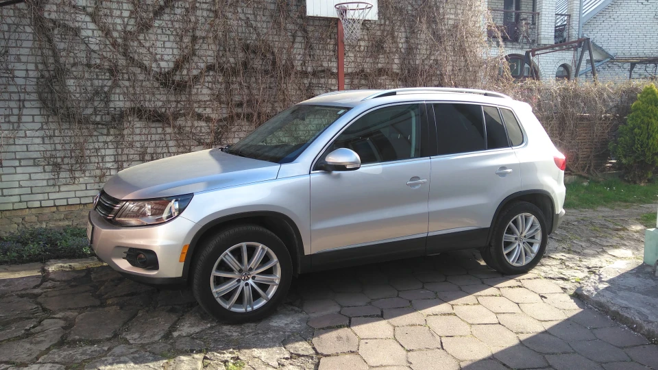 Volkswagen Tiguan 2.0 TSI Silver Cross 2