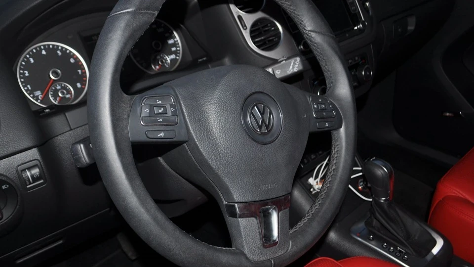 Volkswagen Tiguan 2.0 TSI 2