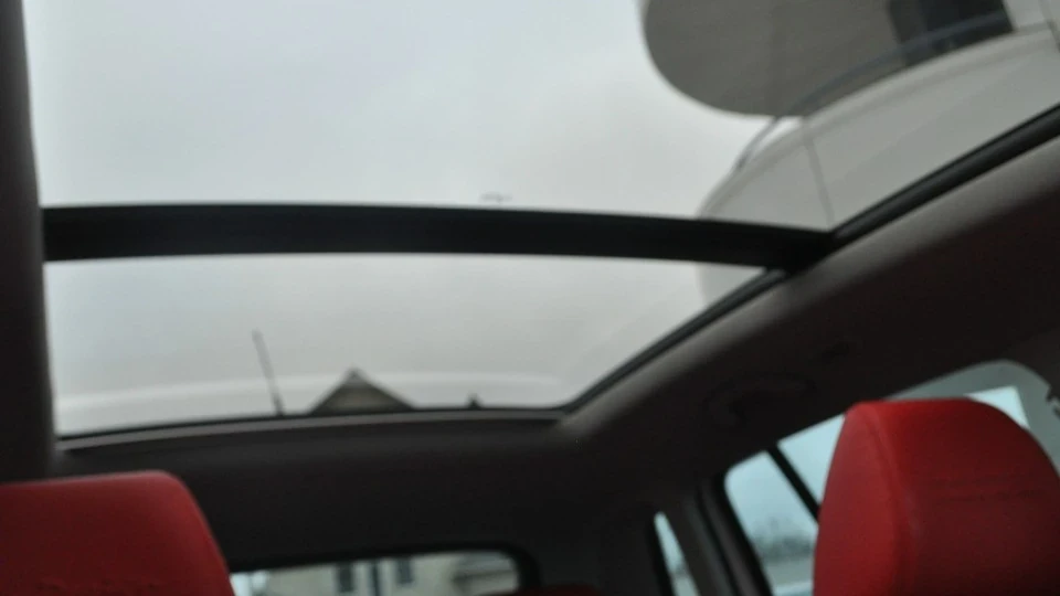 Volkswagen Tiguan 2.0 TSI 5