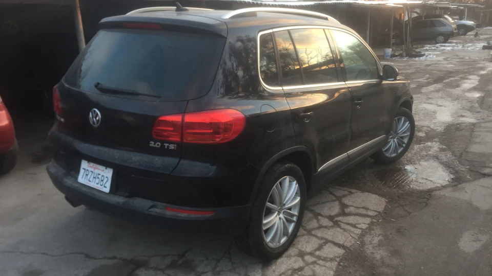 Volkswagen Tiguan 2.0 TSI 4