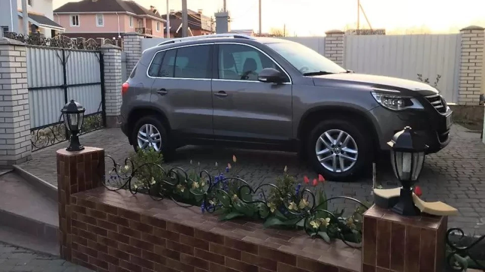 Volkswagen Tiguan 2.0 турбо 260 сил 4