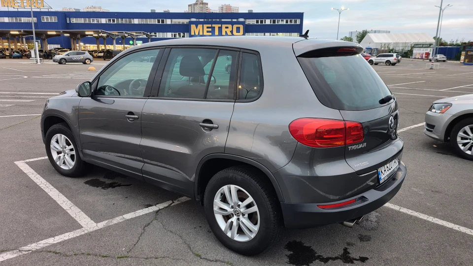 Volkswagen Tiguan 2,0 турбо-амер 3