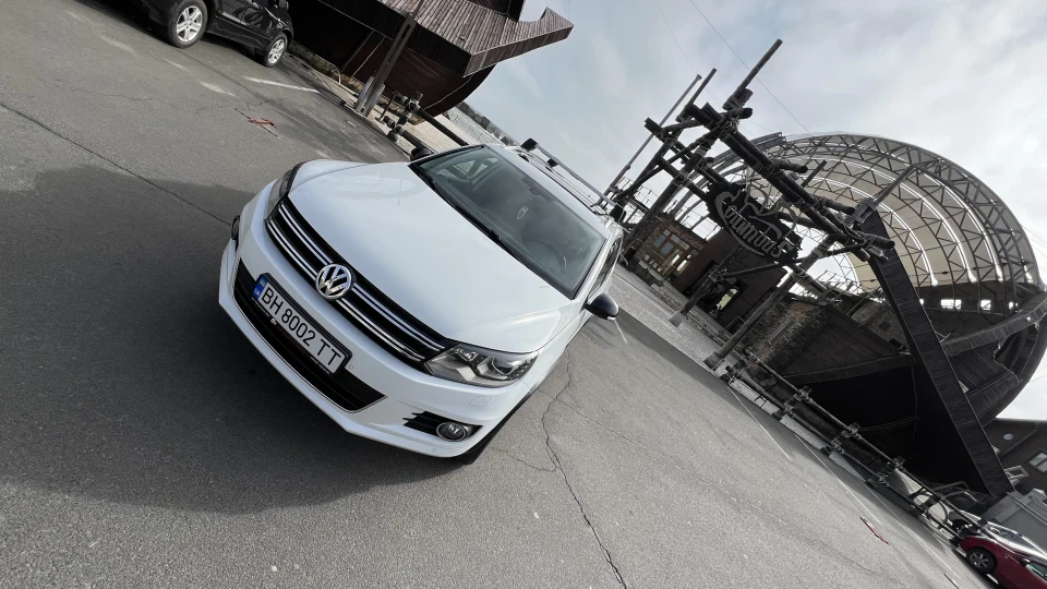 Volkswagen Tiguan білий перламутр 4