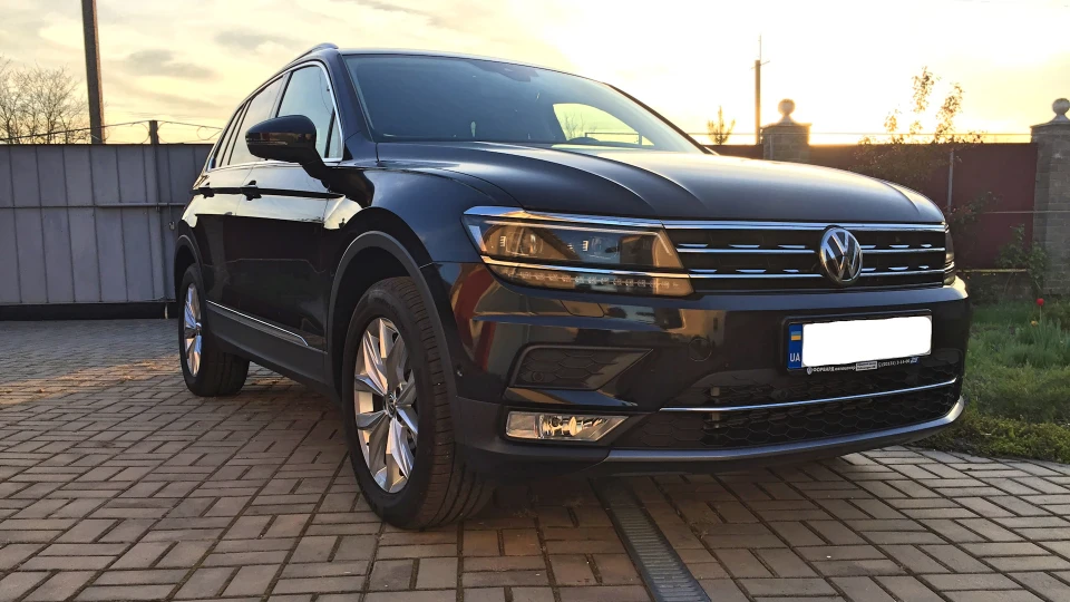 Volkswagen Tiguan Highline 2