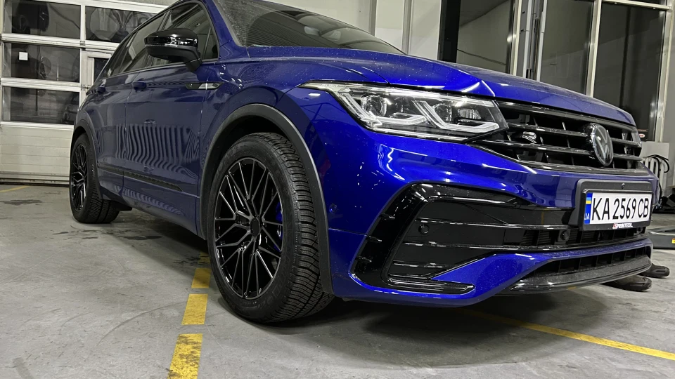 Volkswagen Tiguan R+, St3, 404 л.с.