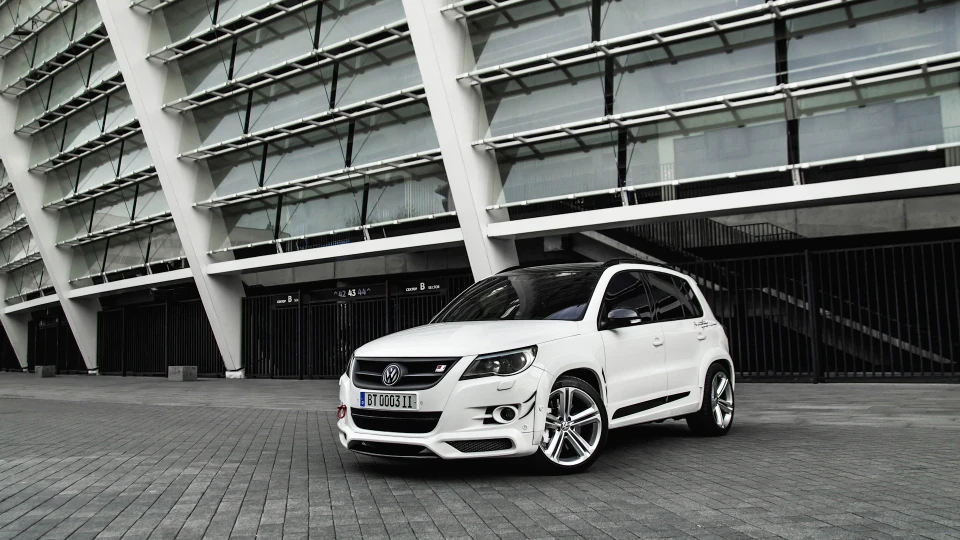 Volkswagen Tiguan RS "Intoxicate" 2