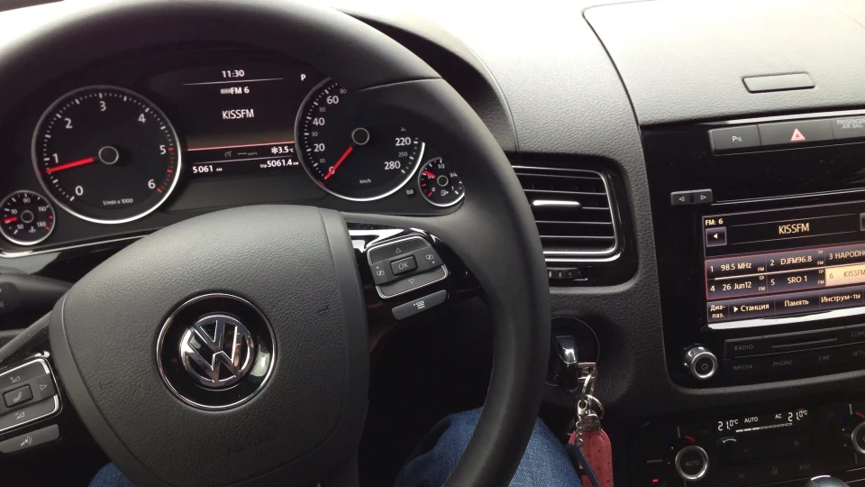 Volkswagen Touareg 2