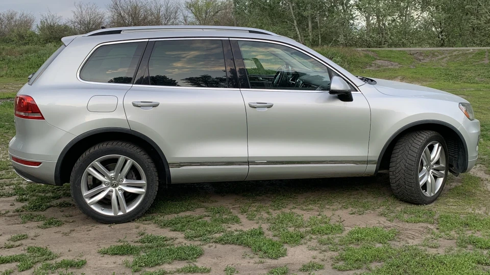 Volkswagen Touareg 2