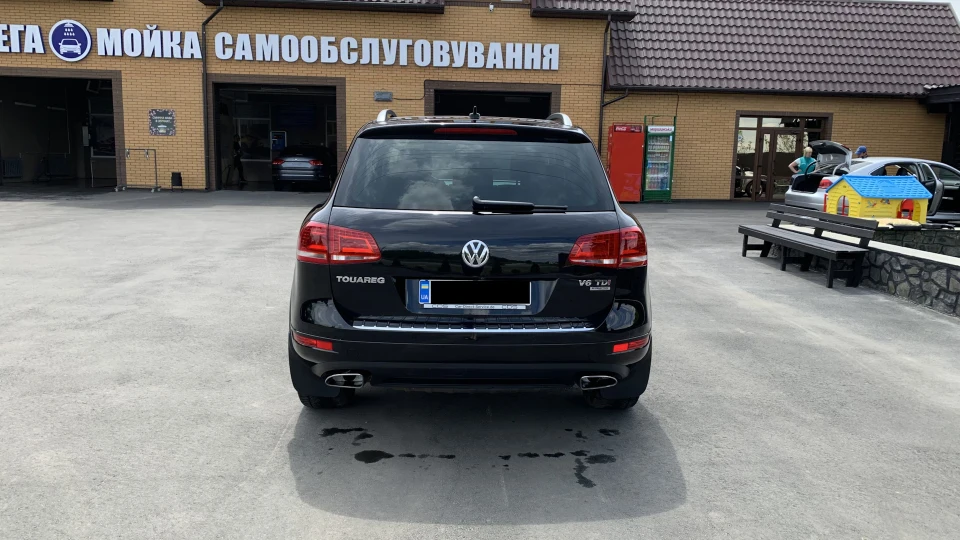 Volkswagen Touareg 2