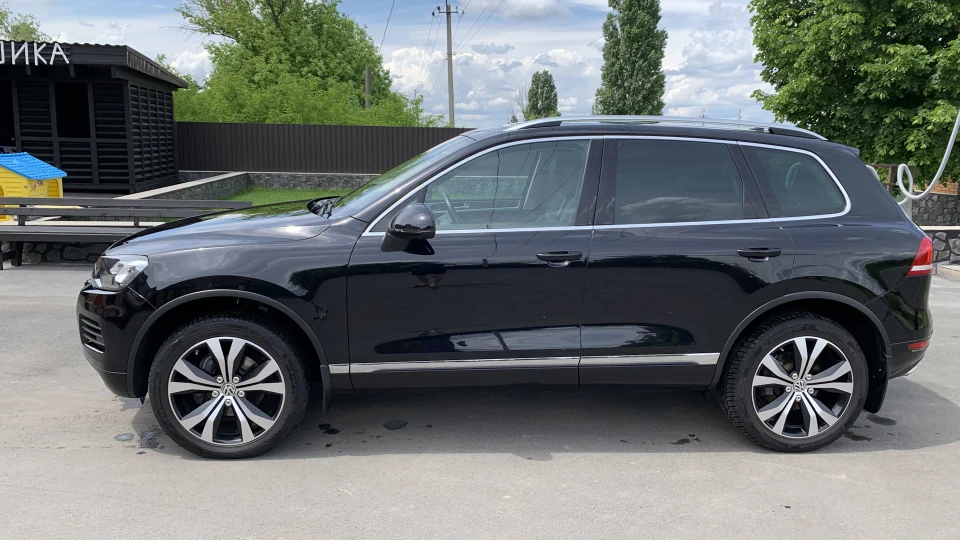 Volkswagen Touareg 3