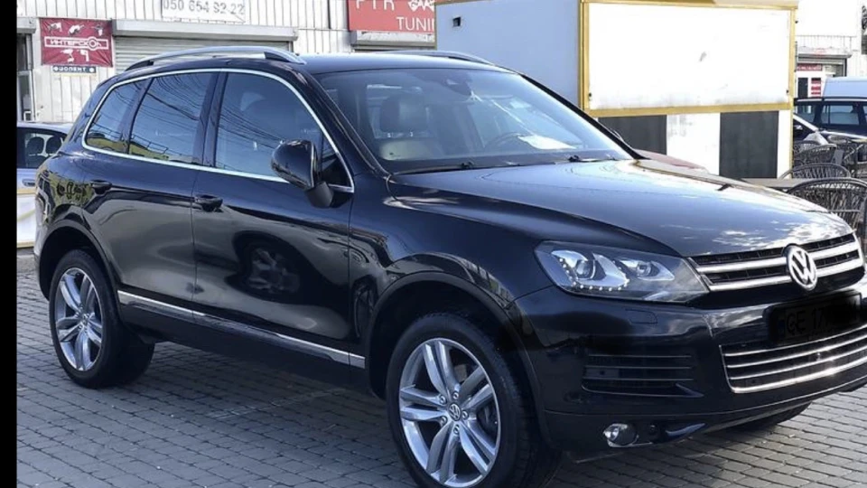 Volkswagen Touareg 2